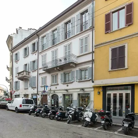 Suitelowcost - San Babila Duomo Hotel Mailand