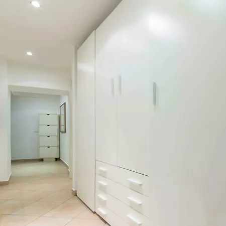 Suitelowcost - San Babila Duomo Hotel Mailand