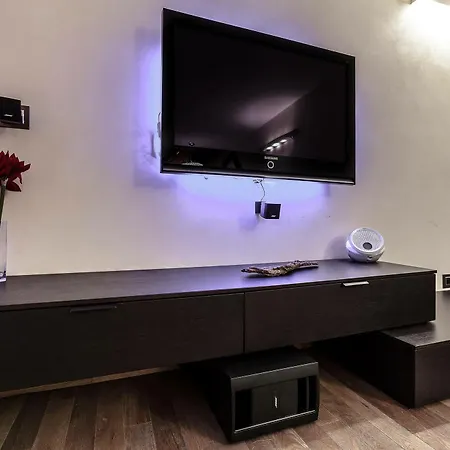 Suitelowcost - San Babila Duomo Hotel Mailand