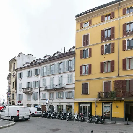 Suitelowcost - San Babila Duomo Hotel